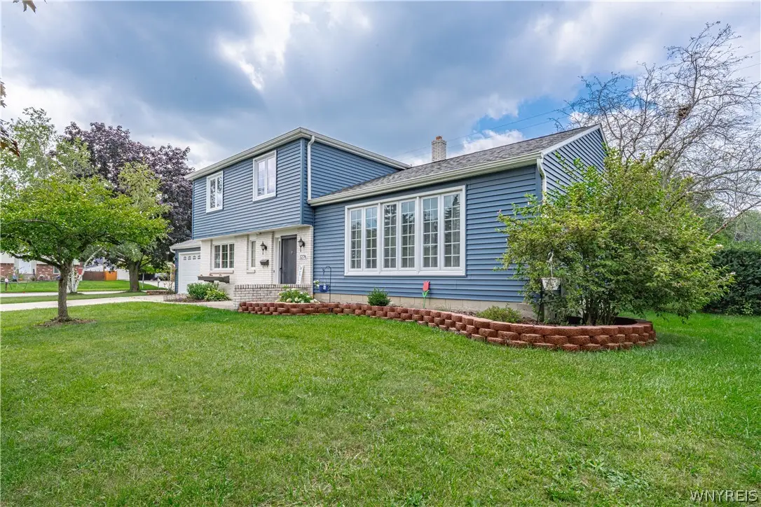 1276 Cambridge Avenue, North Tonawanda, NY 14120 - #1