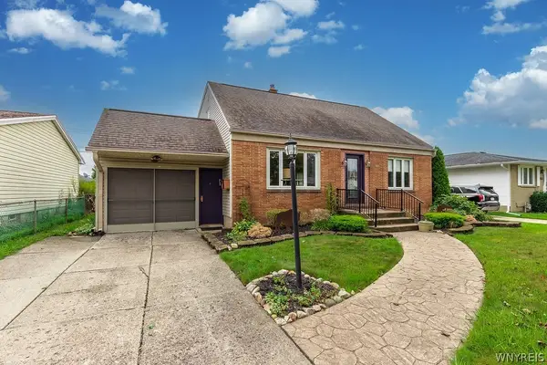 102 Vern Lane, Buffalo, NY 14227