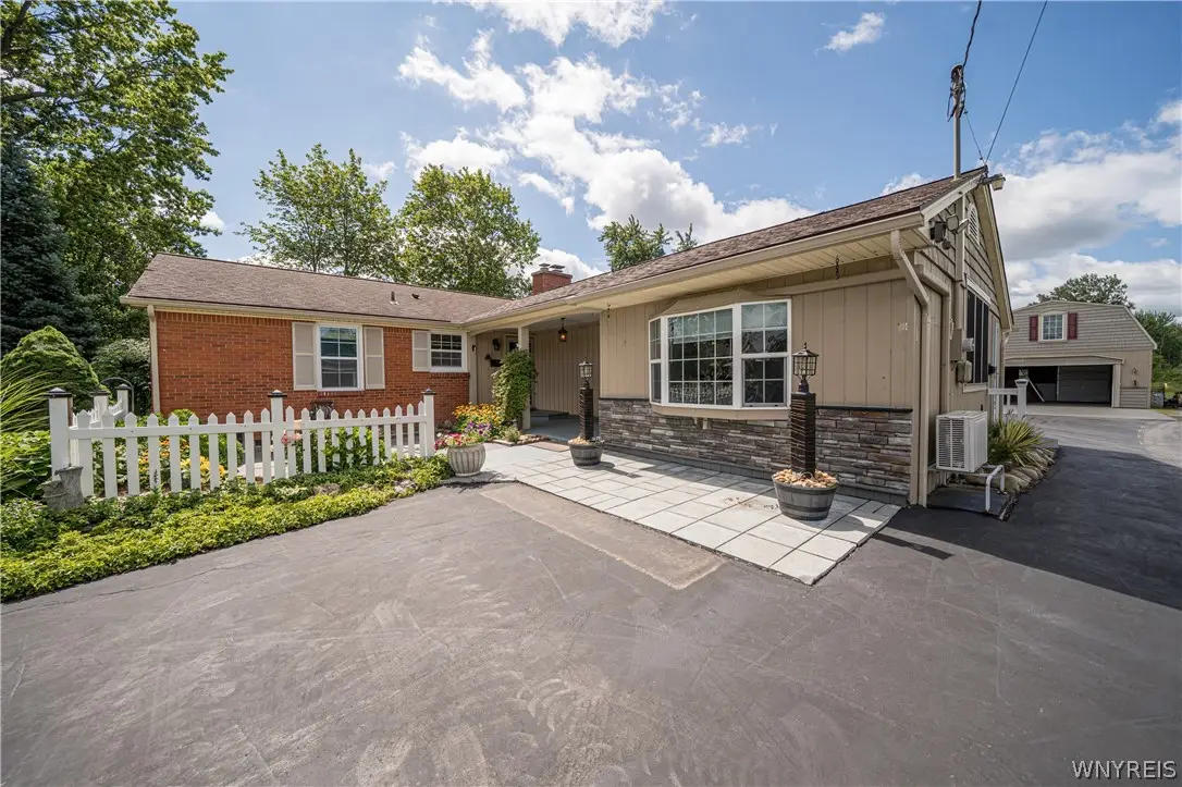 514 New Road, East Amherst, NY 14051 - #1