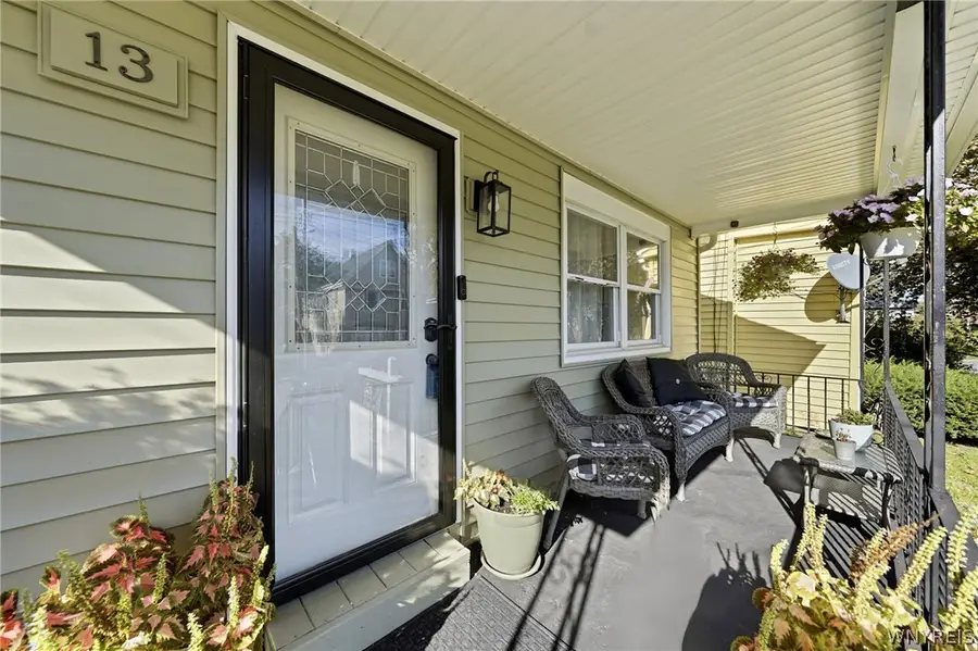 13 Sawyer Avenue, Lancaster, NY 14086 - #3