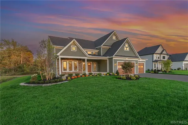 5211 Kandefer's Trail, Williamsville, NY 14221