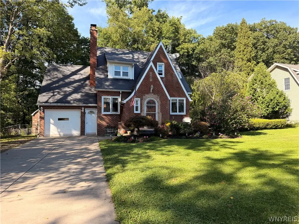 4468 Littlepine Road, Hamburg, NY 14075 - #1