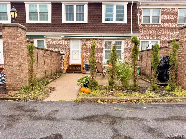 50 Carriage Drive #6, Orchard Park, NY 14127