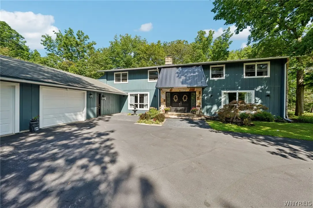 4790 Thompson Road, Clarence, NY 14031 - #1