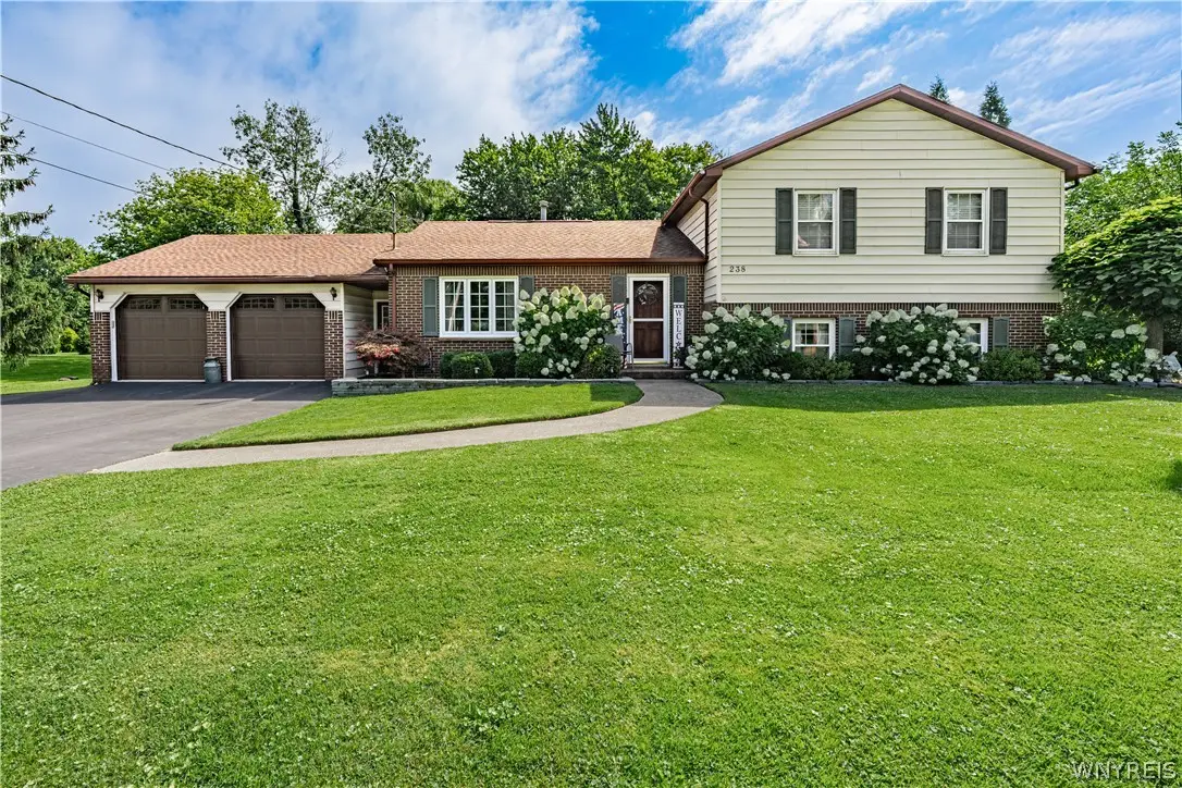 238 Bay Street, Wilson, NY 14172 - #1