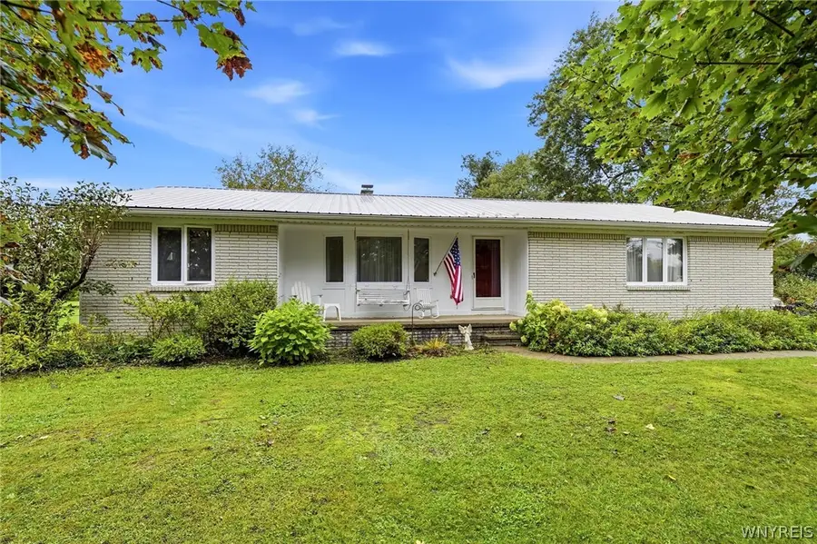 2412 Crittenden Road, Alden, NY 14004 - #2