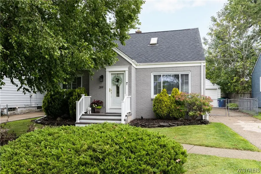 319 Lamont Drive, Amherst, NY 14226 - #2