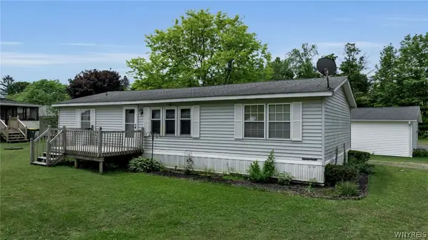 41 Sunset Lane, Arcade, NY 14009
