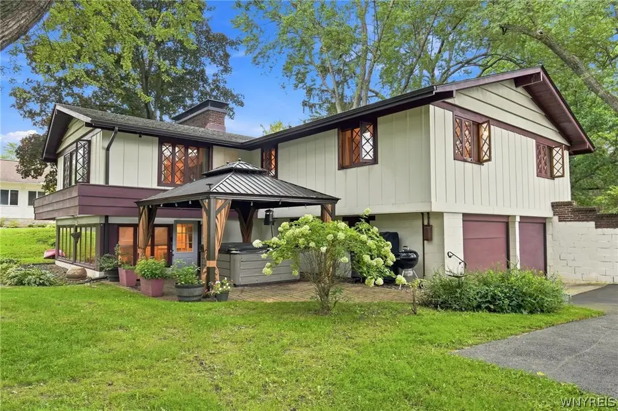 5065 Alexander Drive, Clarence, NY 14031 - #3