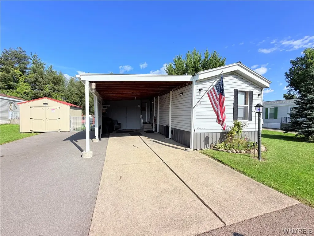 58 W Canyon Drive, Hamburg, NY 14075 - #1