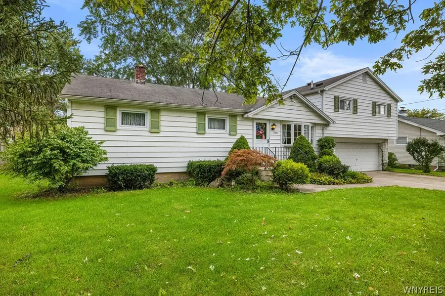 7705 E Britton Drive, Niagara Falls, NY 14304 - #3