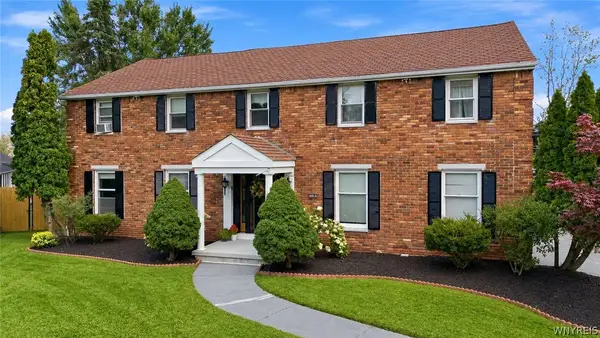 126 Carriage Circle, Buffalo, NY 14221