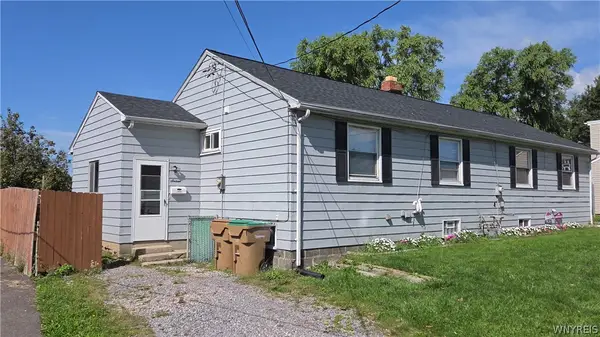 18 Sandstone Drive #16, Cheektowaga, NY 14225