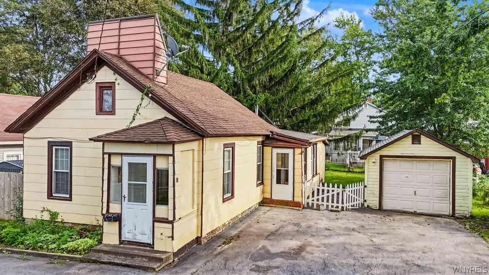 22 Works Place, Lockport, NY 14094 - #1