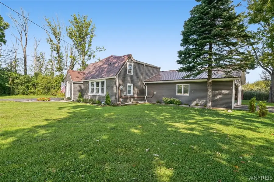 7600 Porter Road, Niagara Falls, NY 14304 - #2