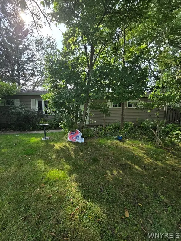 77 Lee Street, Depew, NY 14043