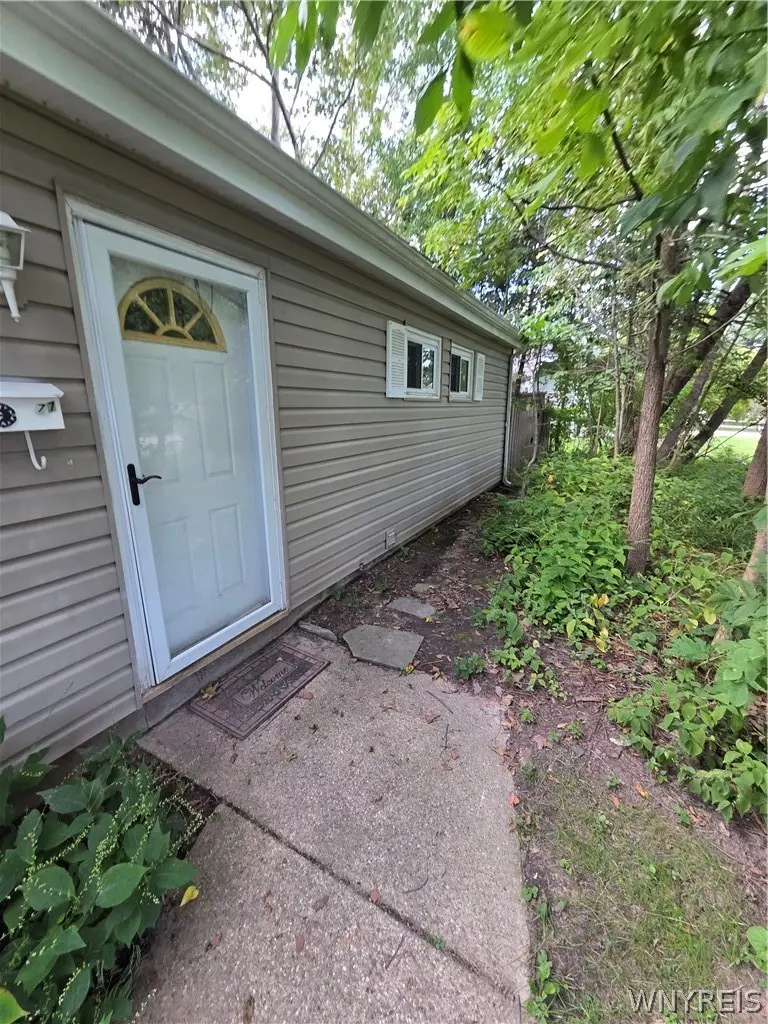 77 Lee Street, Depew, NY 14043 - #2