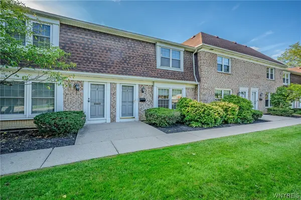 105 Carriage Drive #3, Orchard Park, NY 14127