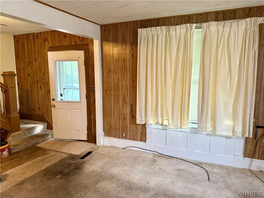 41 Duane Avenue, Niagara Falls, NY 14305 - #2