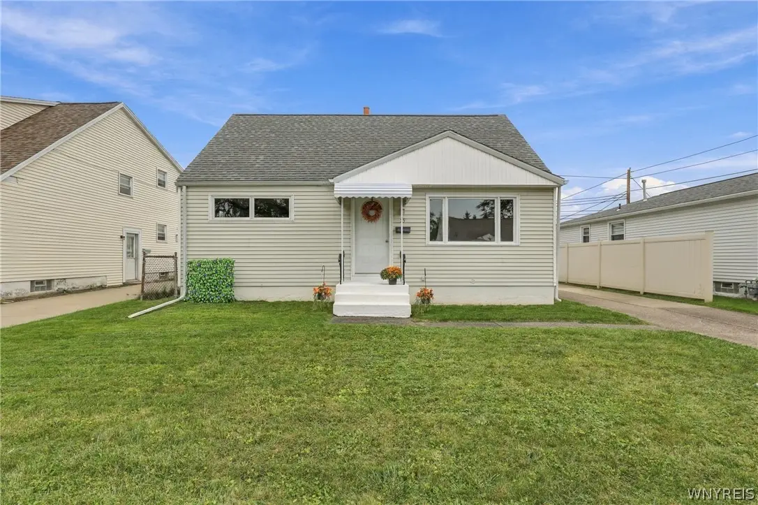 25 Wallace Avenue, Cheektowaga, NY 14227 - #1