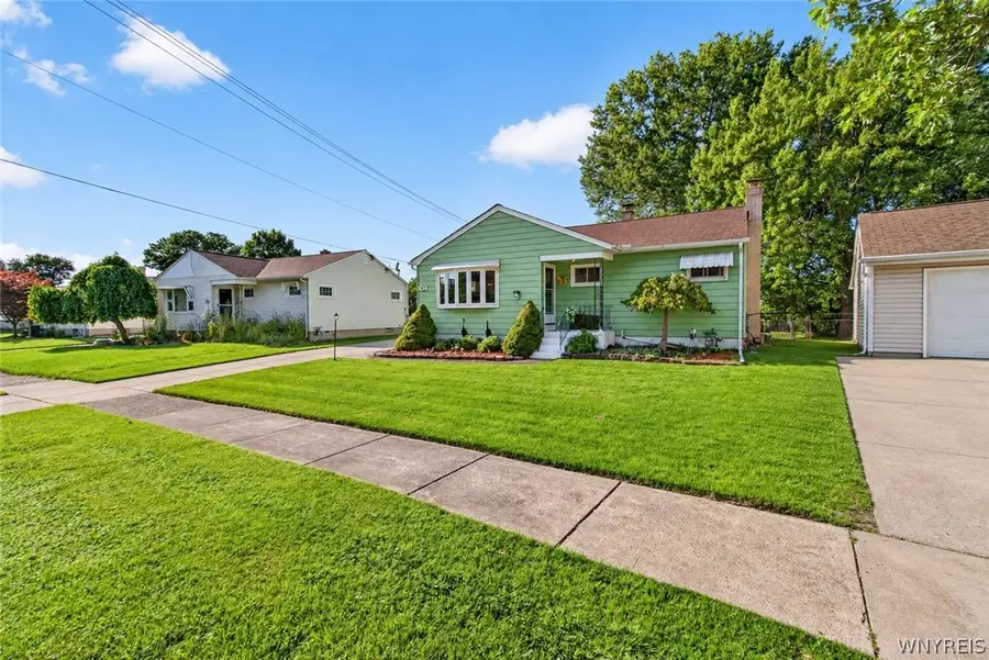 22 Mitchell Drive, Tonawanda, NY 14150 - #3