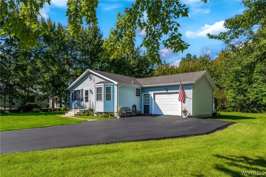 6720 Minnick Road, Lockport, NY 14094 - #2