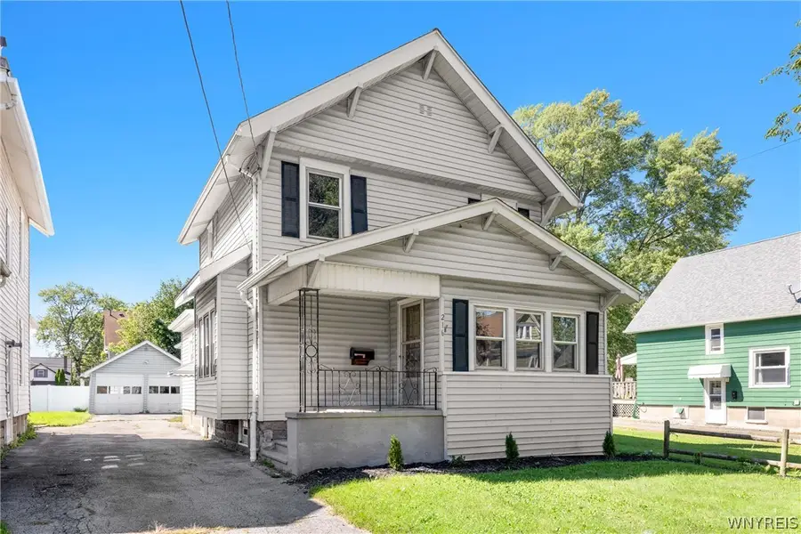 216 79th Street, Niagara Falls, NY 14304 - #2