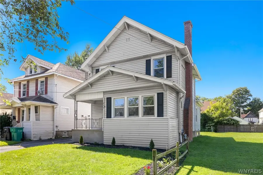 216 79th Street, Niagara Falls, NY 14304 - #3