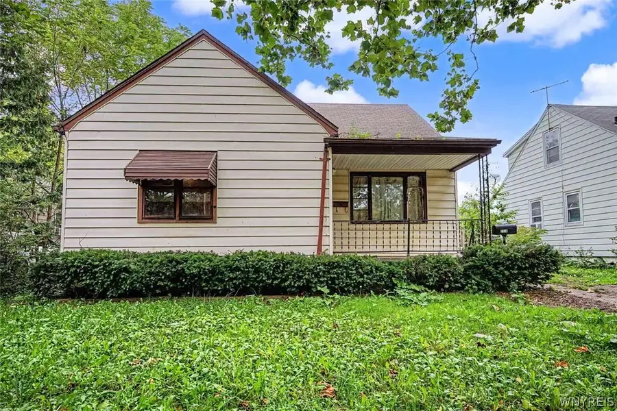 2718 Welch Avenue, Niagara Falls, NY 14303 - #3
