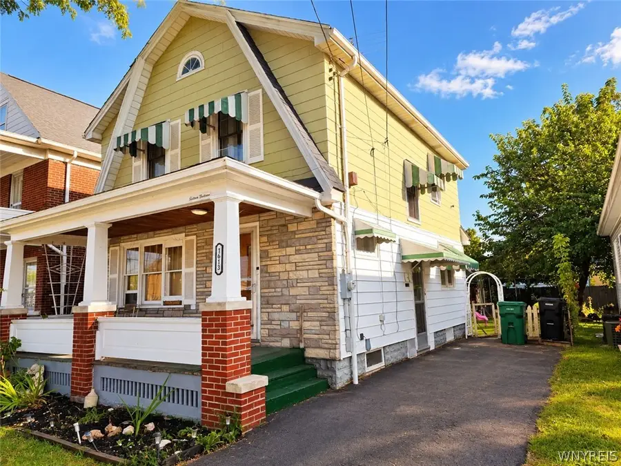1613 Walnut Avenue, Niagara Falls, NY 14301 - #2
