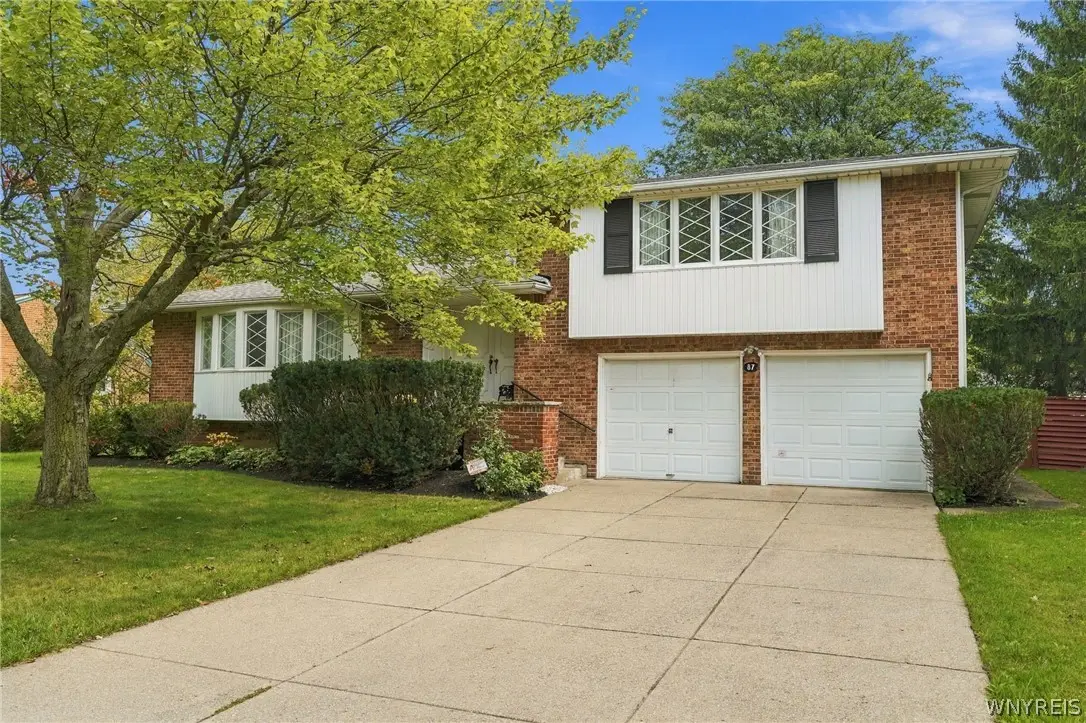 87 Surrey Run, Buffalo, NY 14221 - #1