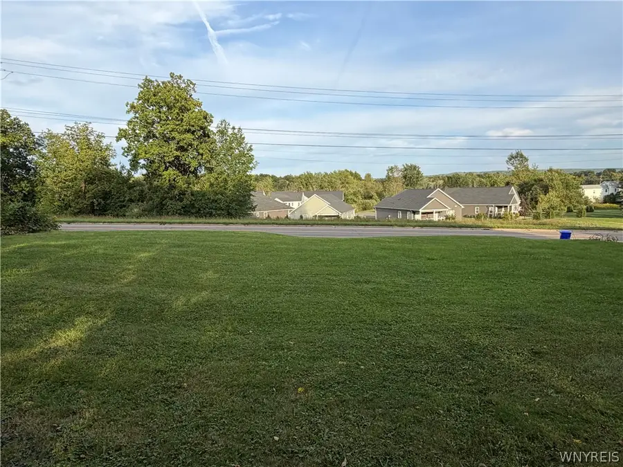 6316 Mckinley Parkway, Hamburg, NY 14075 - #2