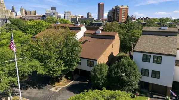 10 Harbour Pointe, Buffalo, NY 14202
