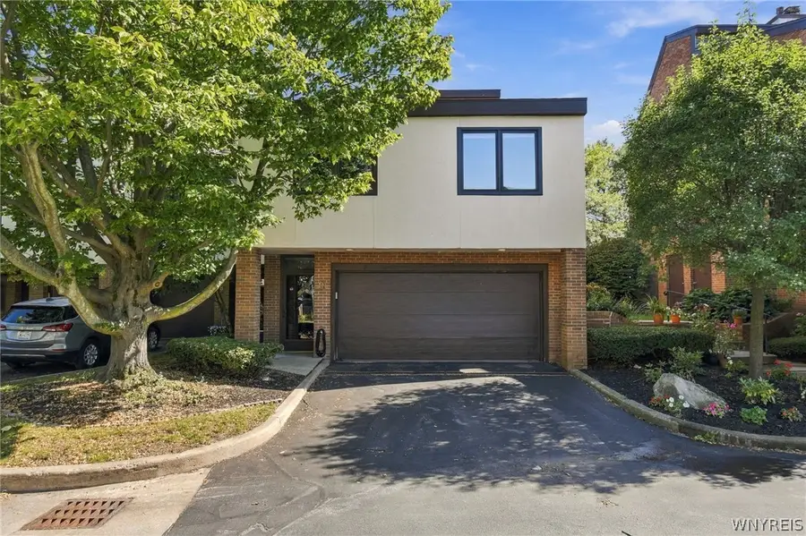 10 Harbour Pointe, Buffalo, NY 14202 - #2