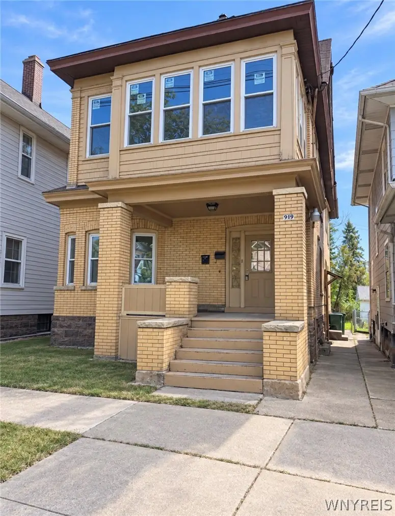 919 Ferry Avenue, Niagara Falls, NY 14301 - #1