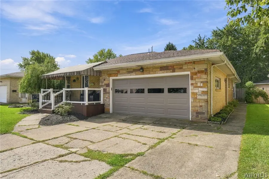 81 Shamokin Drive, Buffalo, NY 14218 - #2