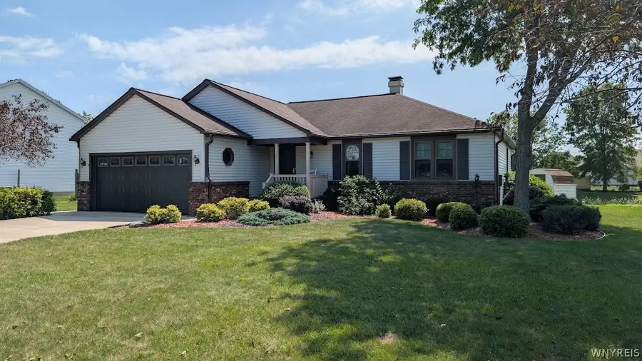 36 Pheasant Run Lane, Lancaster, NY 14086 - #3