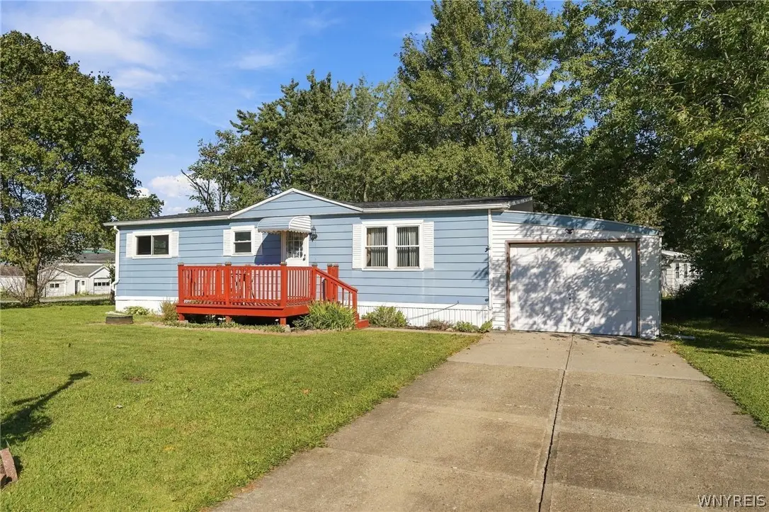 29 Quarry Hill, Akron, NY 14001 - #1