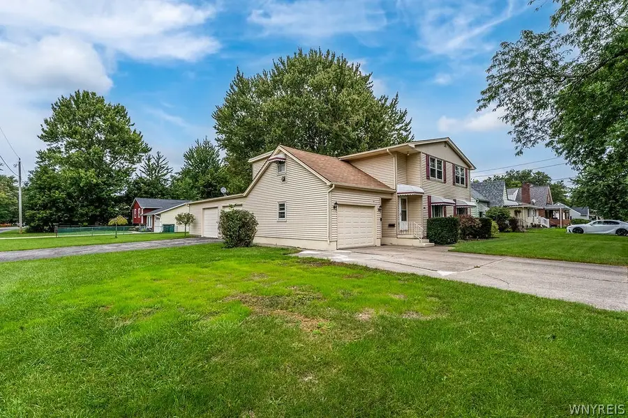 305 Warner Avenue, North Tonawanda, NY 14120 - #3