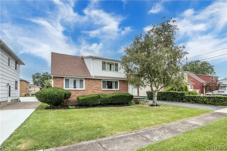 31 Wellington Road, Cheektowaga, NY 14225 - #2