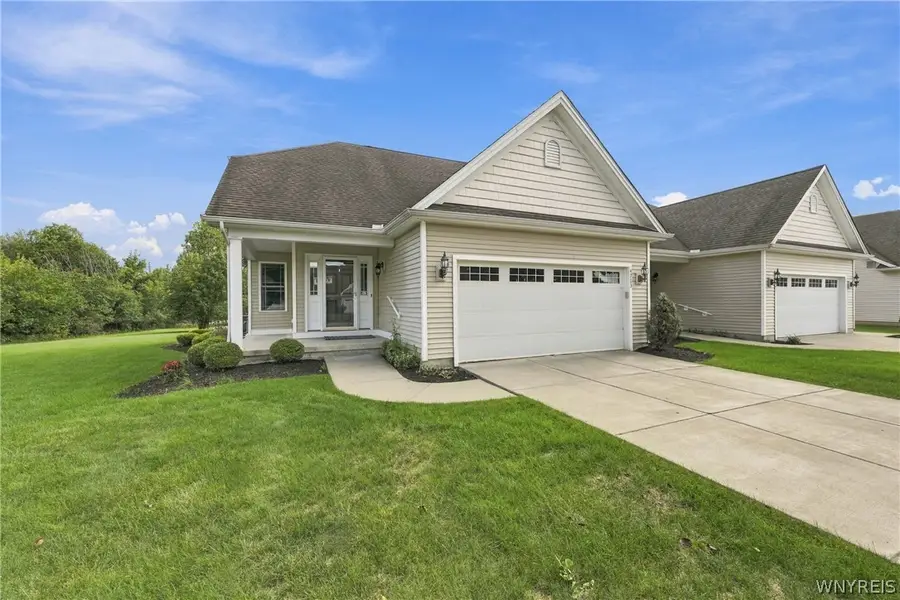 4703 Mosey Lane, Buffalo, NY 14219 - #2