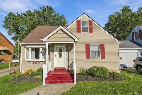 33 Lyndale Court, Buffalo, NY 14224