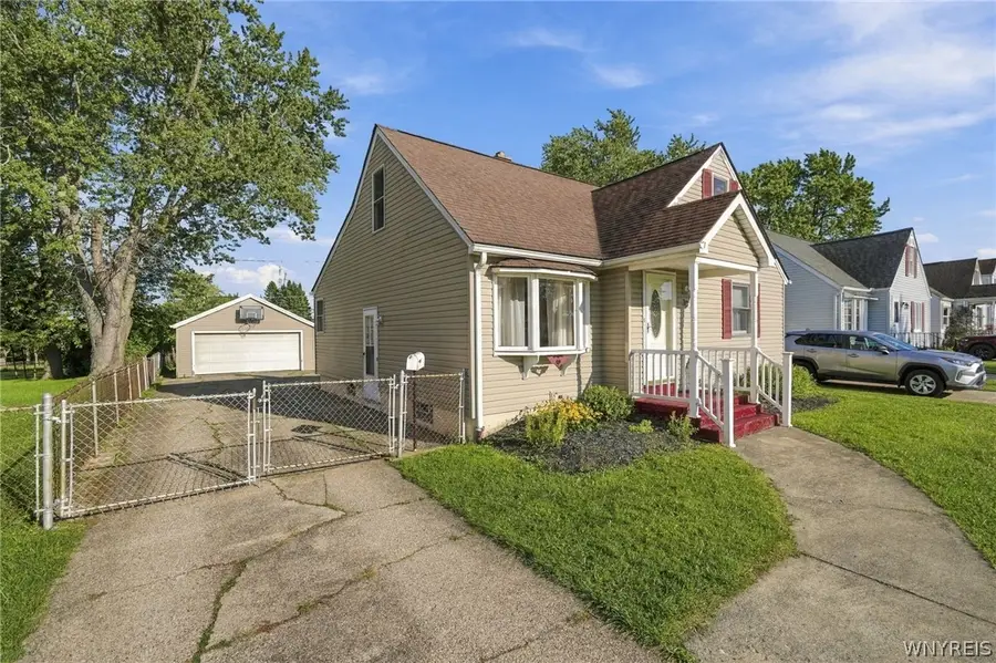 33 Lyndale Court, Buffalo, NY 14224 - #2