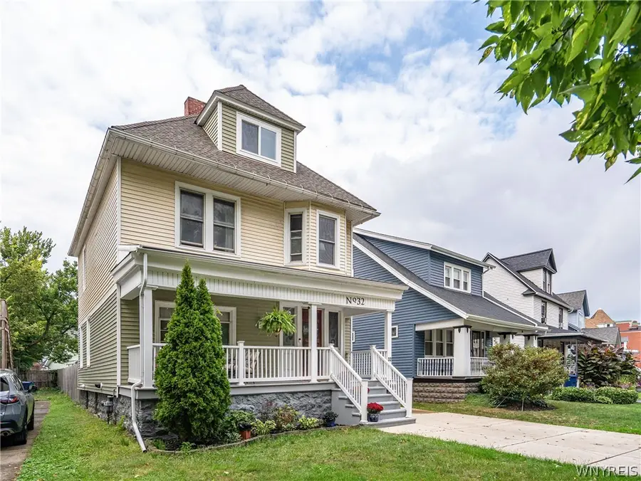 32 Red Jacket Parkway, Buffalo, NY 14220 - #3
