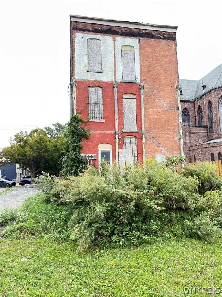 2 St Louis Place, Buffalo, NY 14202 - #3