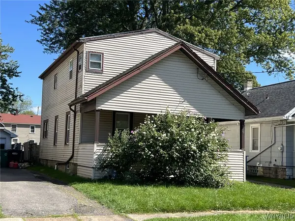 323 74th Street, Niagara Falls, NY 14304