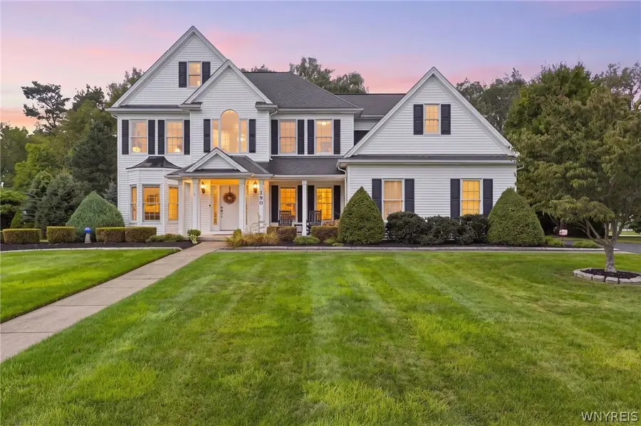 140 Norwood Lane, Orchard Park, NY 14127 - #2
