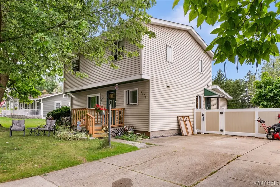2173 Pleasant Avenue, Lake View, NY 14085 - #2