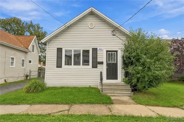 32 Park Avenue, Tonawanda, NY 14150