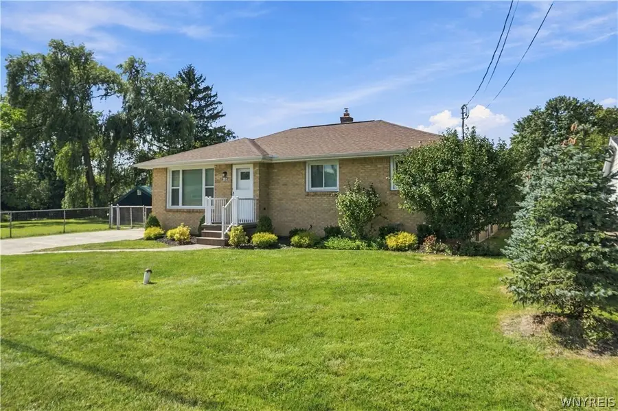 282 Iroquois Avenue, Lancaster, NY 14086 - #3